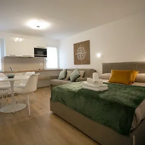 casa-azzurra.hotelinveneto.com/
