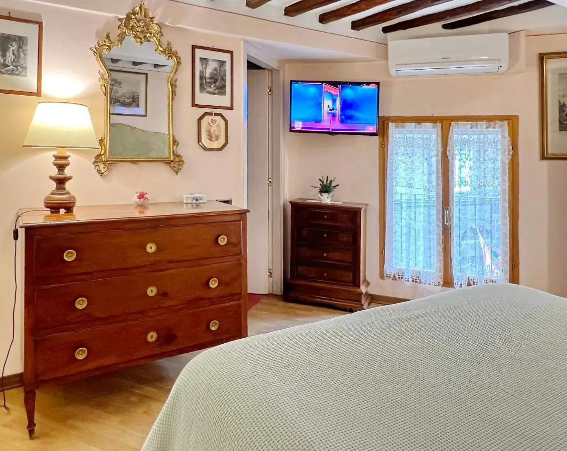 Ladyhouse Appartamento Tipico Con 4 Posti Letto Siena Italy