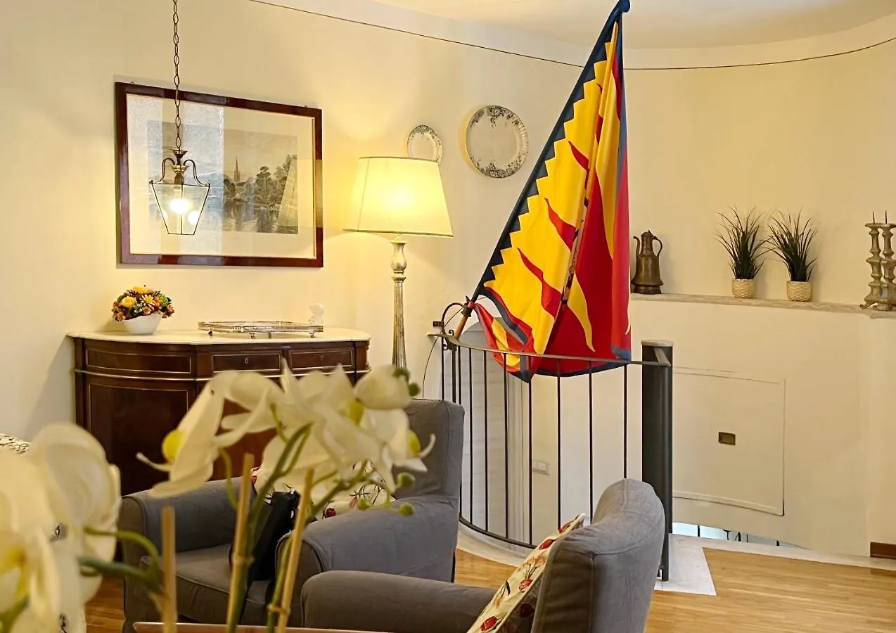 Apartment Ladyhouse Appartamento Tipico Con 4 Posti Letto Siena Italy